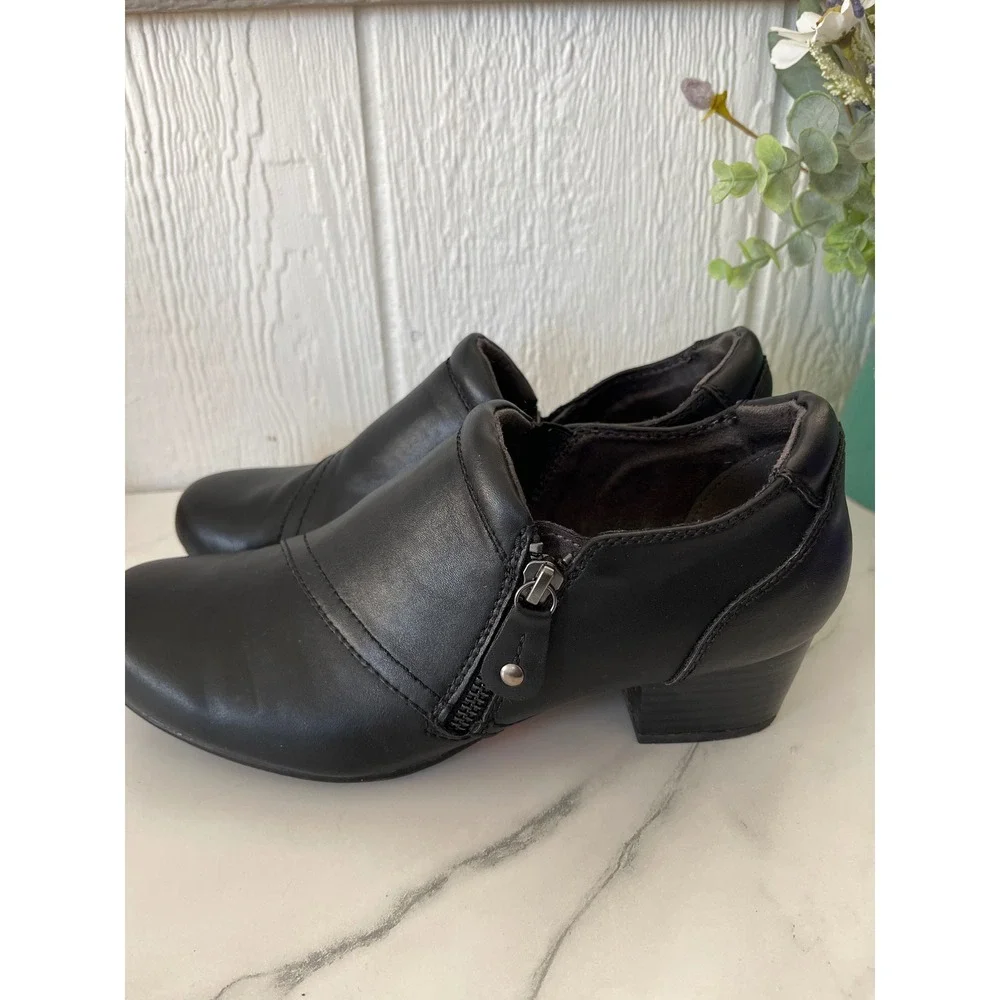 Lauren Blakwell Luisa Black Leather Side Zip Block Heel Ankle Bootie‎ Shoes 9M